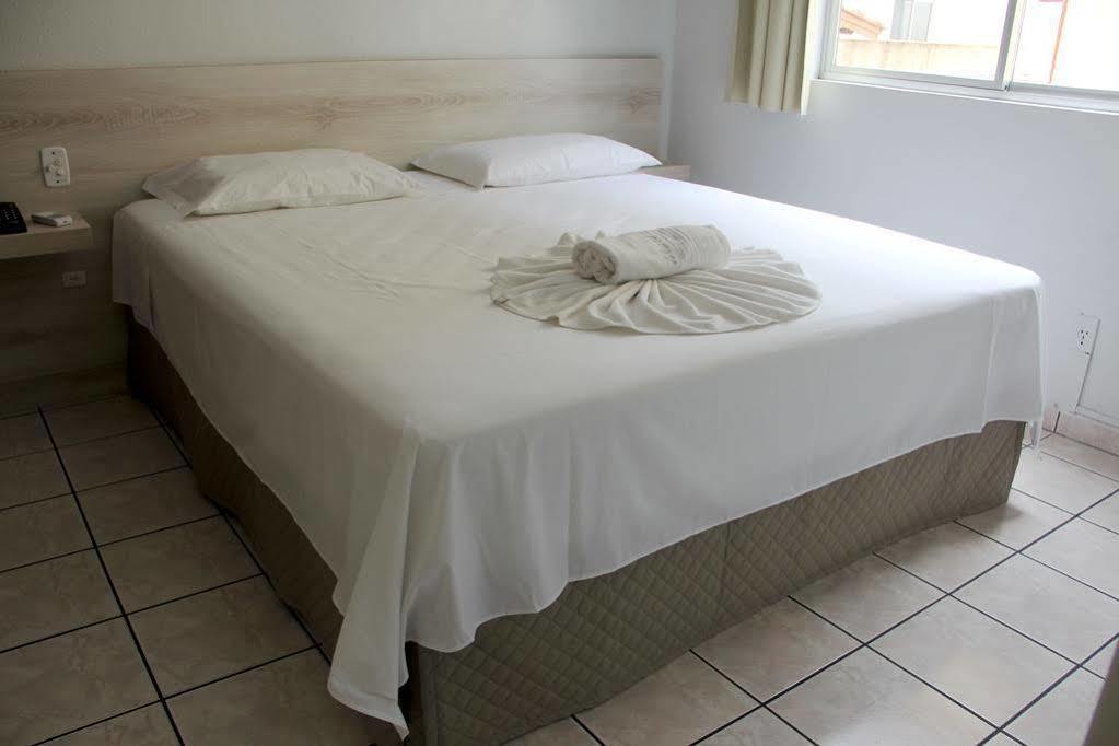 Marazul Apart Hotel ฟลอเรียนอโปลิส ภายนอก รูปภาพ